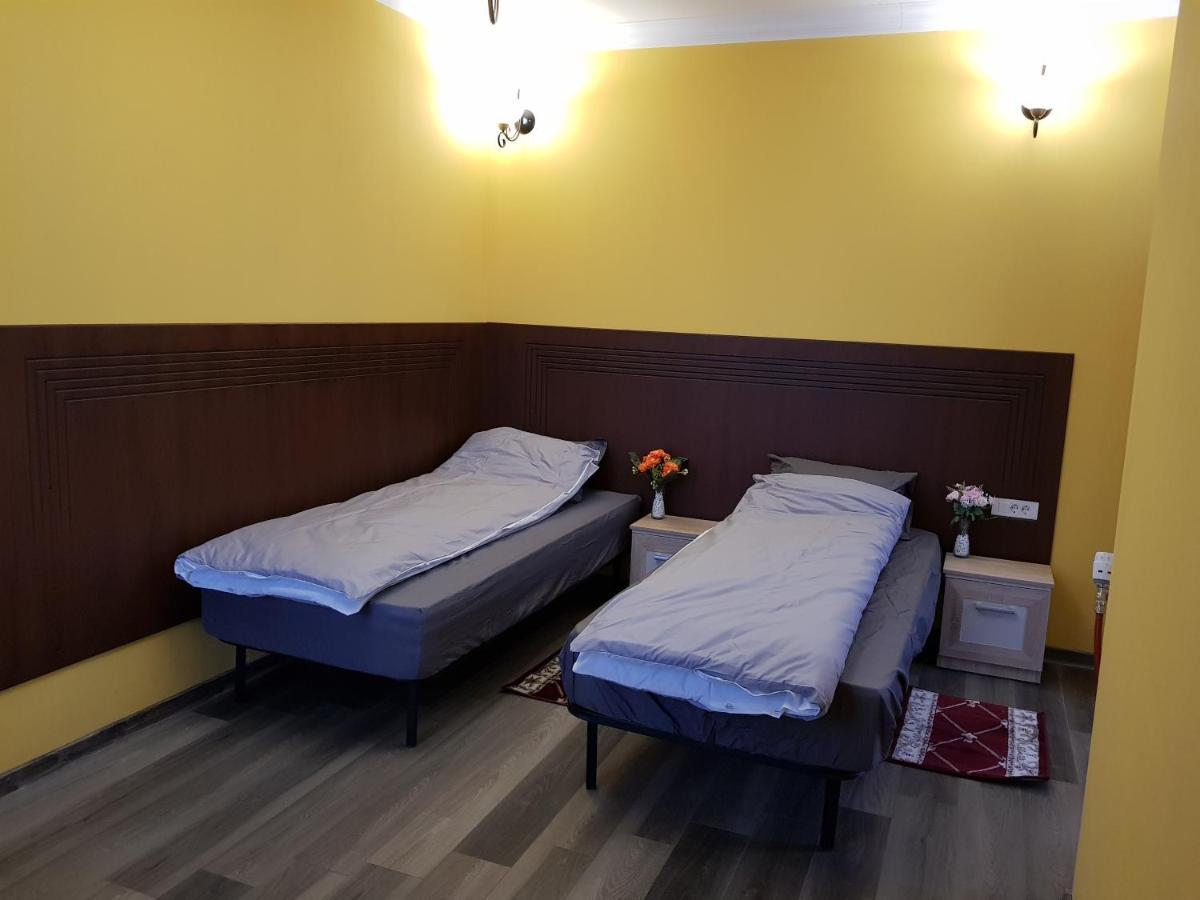 Hotel Restaurant La Passione Tecuci Экстерьер фото